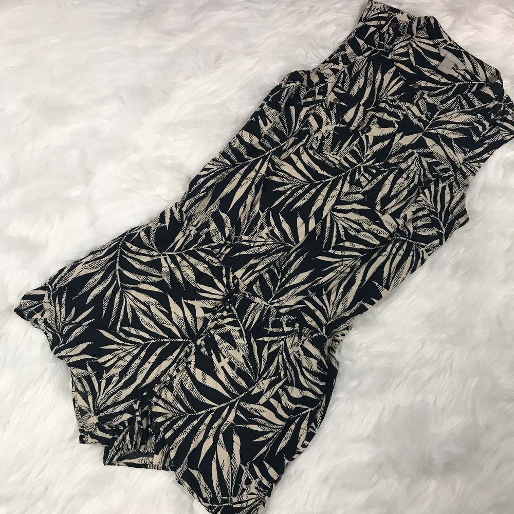 Banana Republic womens size 2 romper floral print